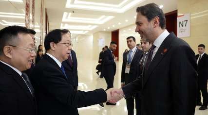 Enerji Bakanı Bayraktar Çinli enerji şirketleri ile görüştü