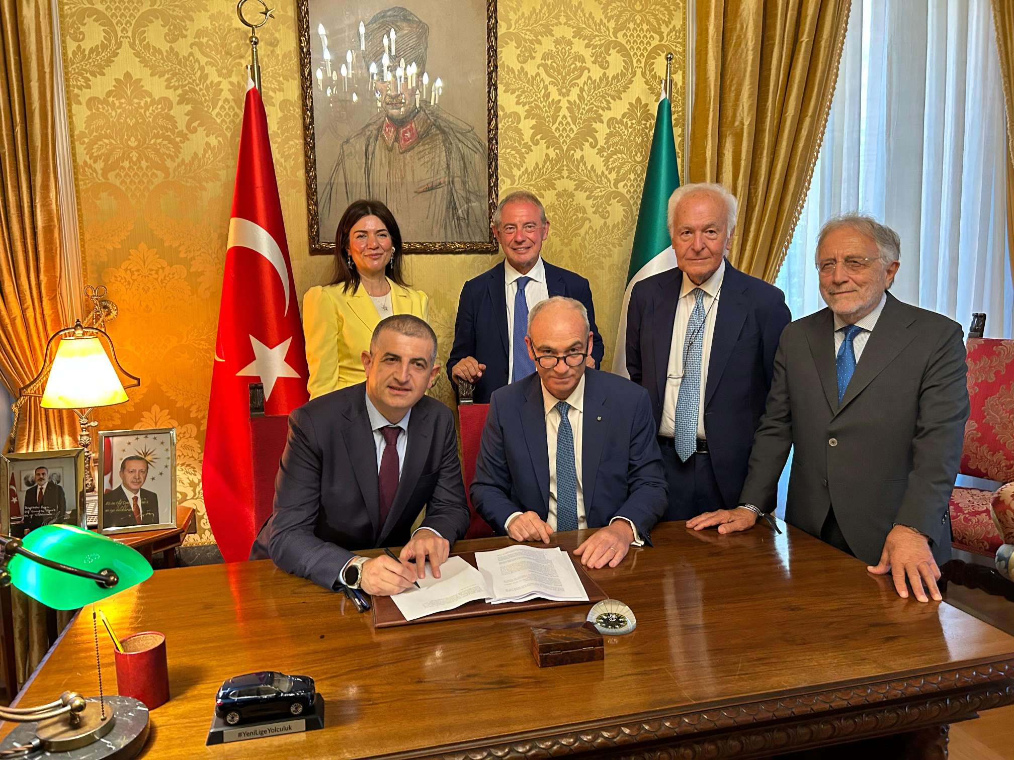 140 yıllık köklü şirket Piaggio’yu Baykar satın aldı!