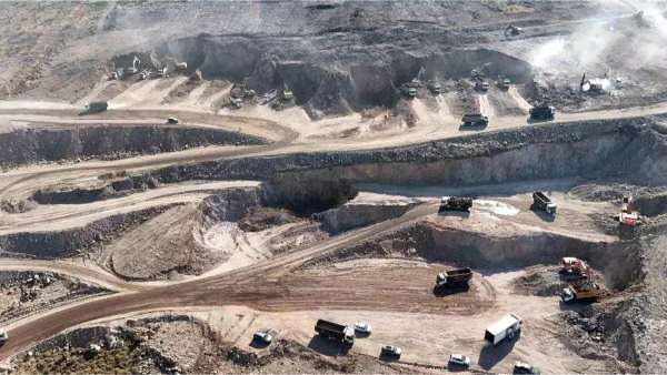 Balıkesir Gönen'de Tarıma Dayalı İhtisas Sera Organize Sanayi Bölgesi İncelemesi