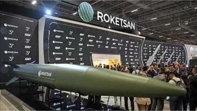 TAYFUN BLOK-4 Balistik Füzesi IDEF’te görücüye çıktı